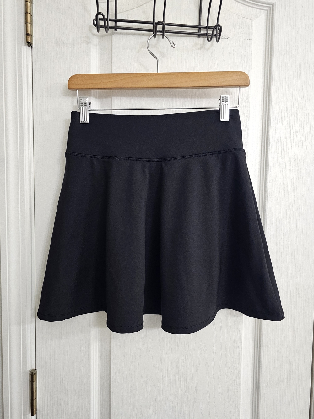 Daisy Fuentes Black Circle Skater Skirt